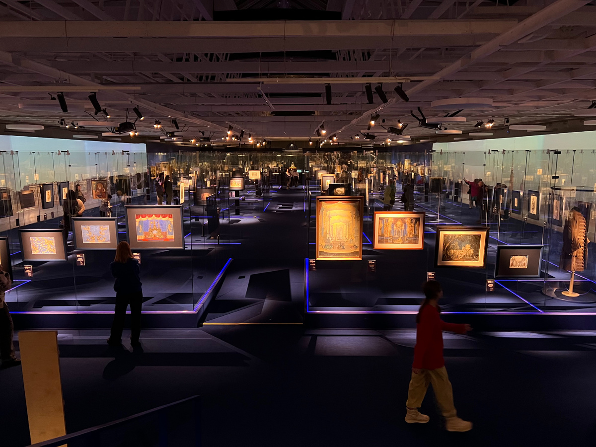 «Все Бенуа — Всё Бенуа» в ЦВЗ Манеж