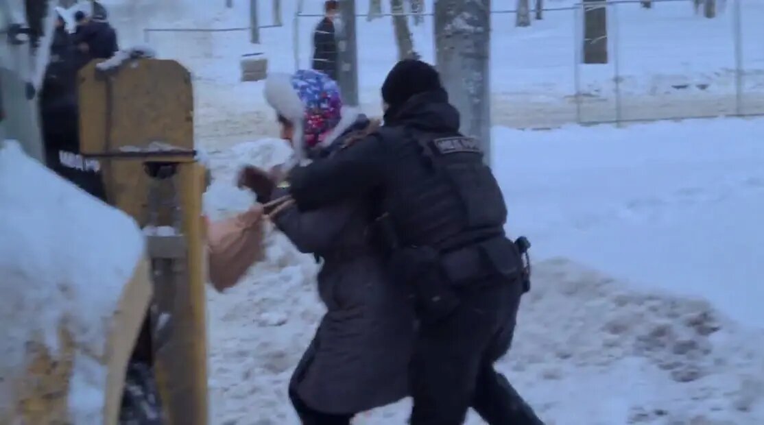    Фото: скриншот из видео в телеграм-канале SOS СПб снос