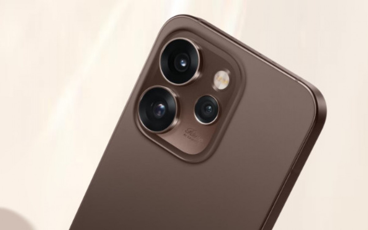 Сзади аккуратная площадка для камер