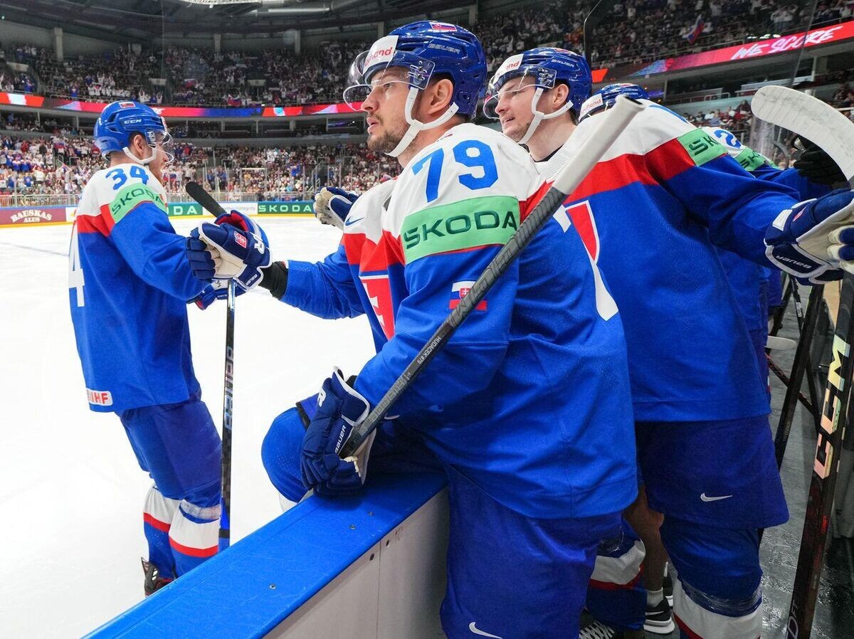    Хоккеисты сборной Словакии | © Фото : Пресс-служба IIHF