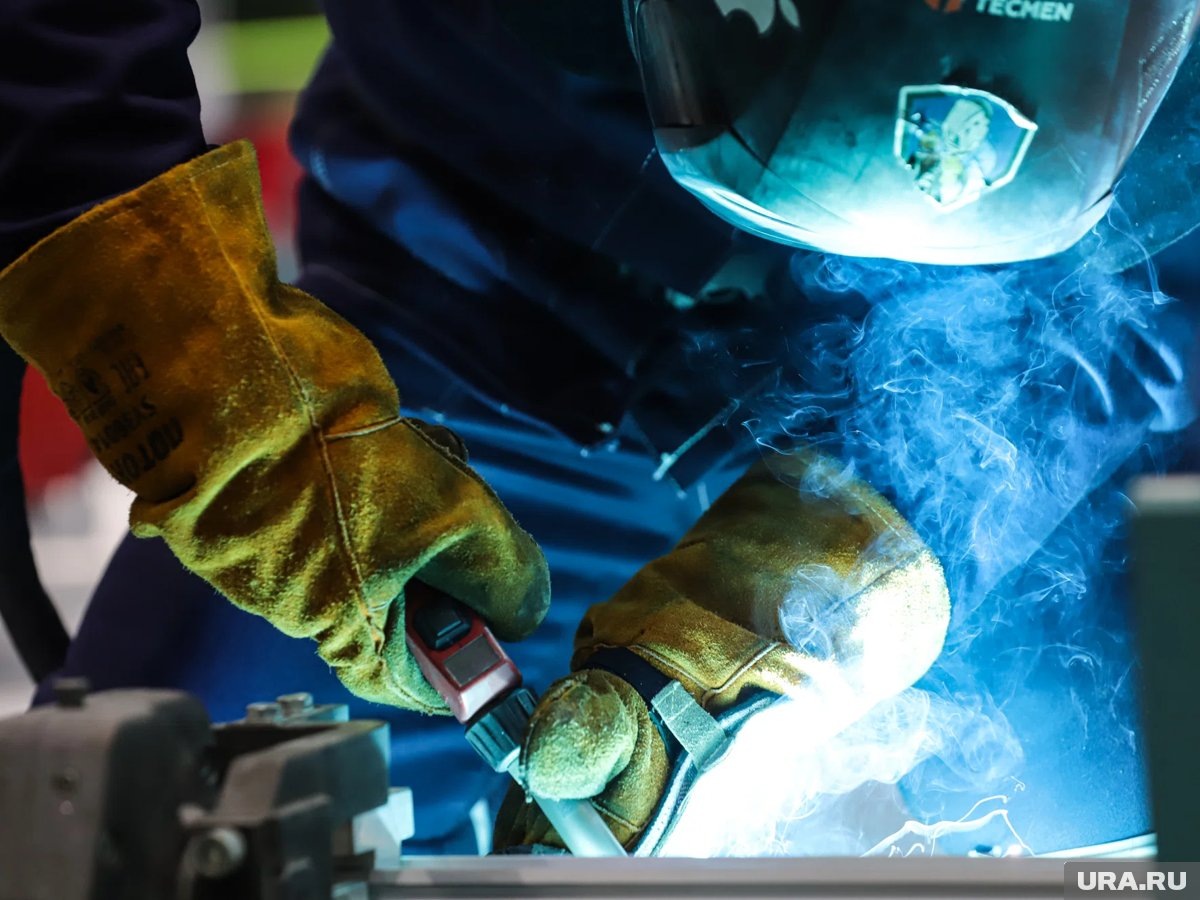     Вахтовиков готовы трудоустроить в разных населенных пунктах ЯНАО