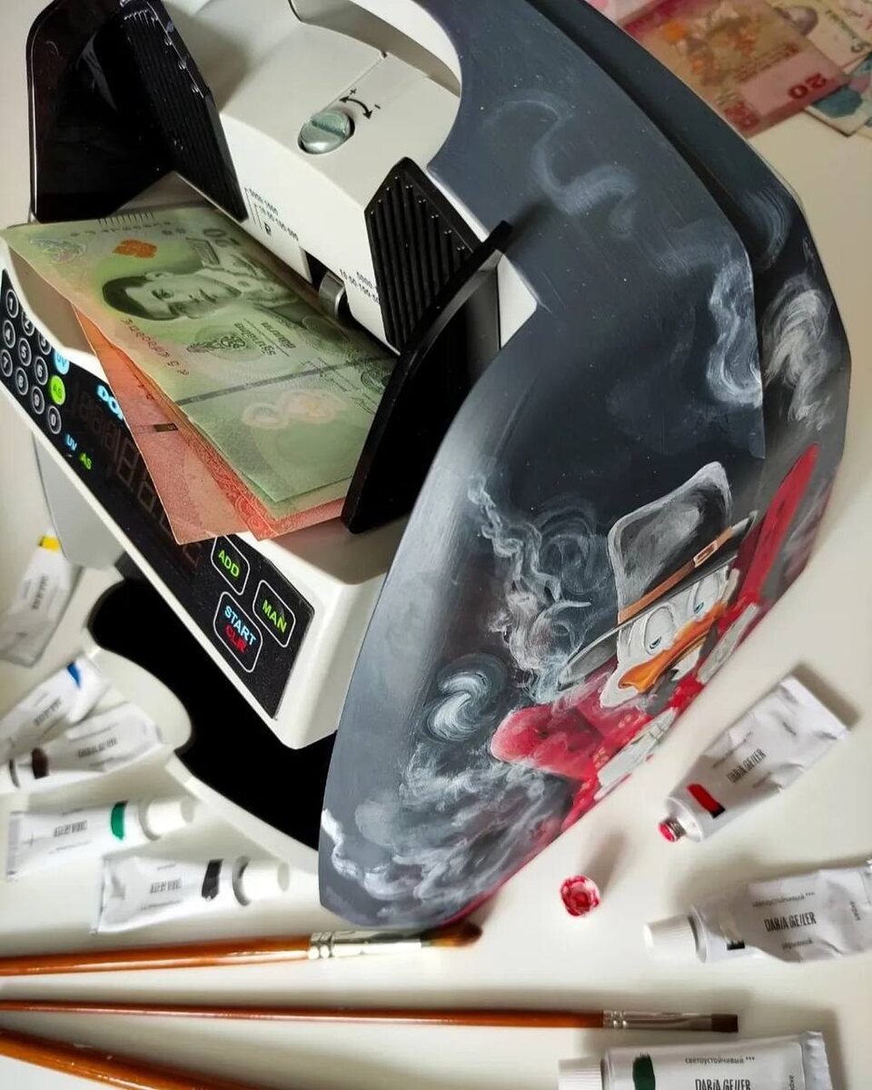 эта счетная машинка от партнера бренда DARIA GEILER Юлии из Тюмени.