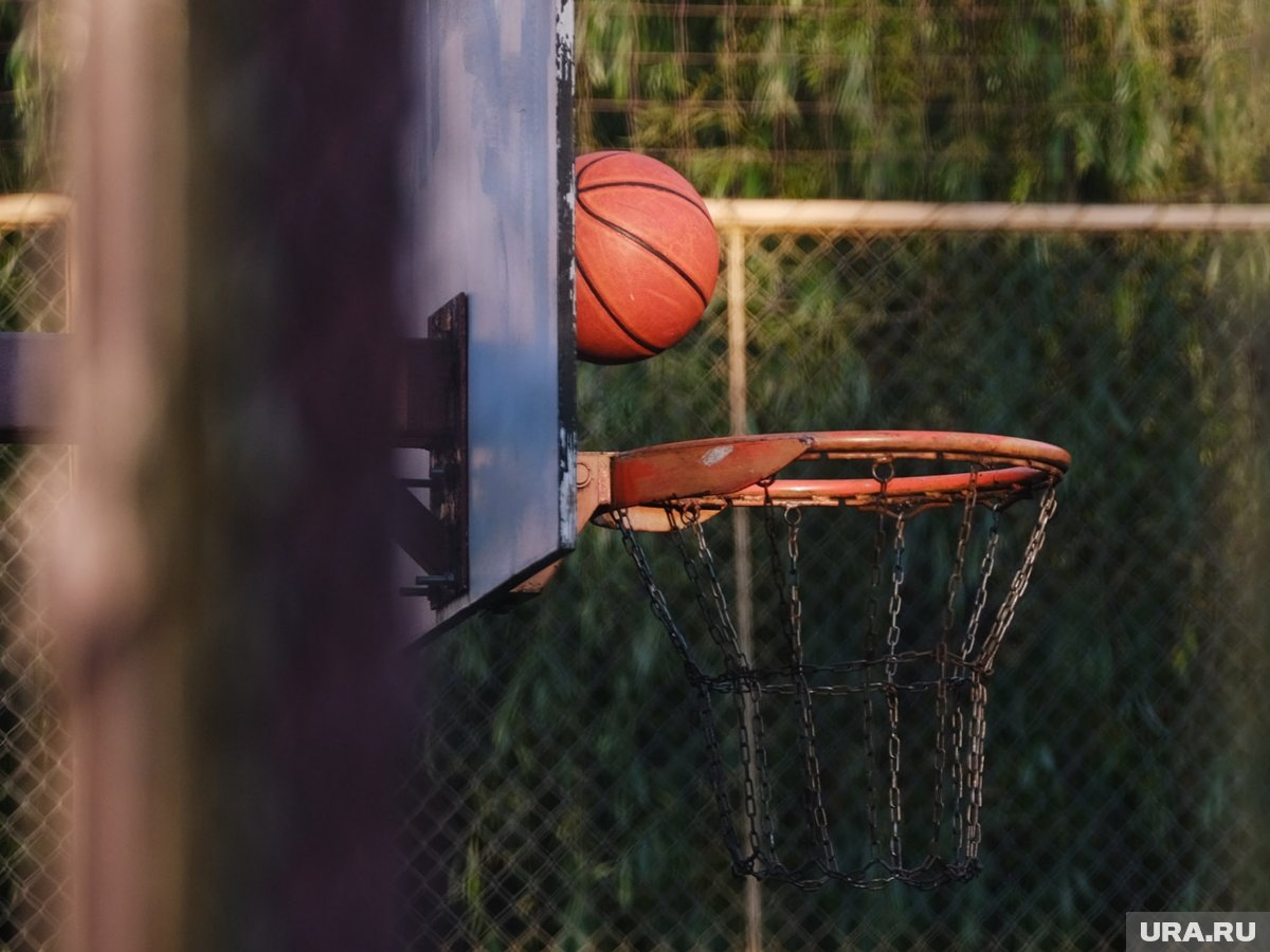    Спортом Даниил увлекся еще в детстве