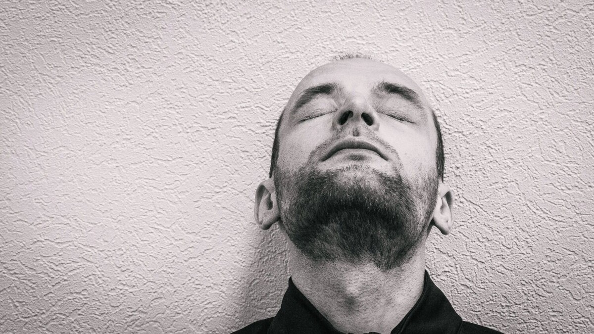 По словам эксперта, в январе, как правило, растет число обращений к психологам. Свободное время обнажает то, от чего мы обычно отвлекаемся: одиночество, внутреннюю фрустрацию, неудовлетворенность жизнью. Фото: Губанова Маргарита / 1MI