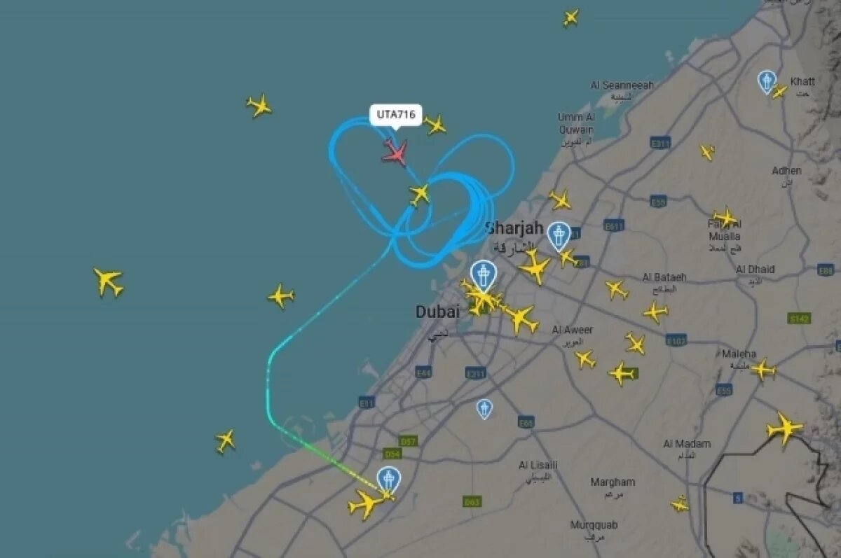    Flightradar24: рейс Utair из Дубая в Москву подал сигнал бедствия