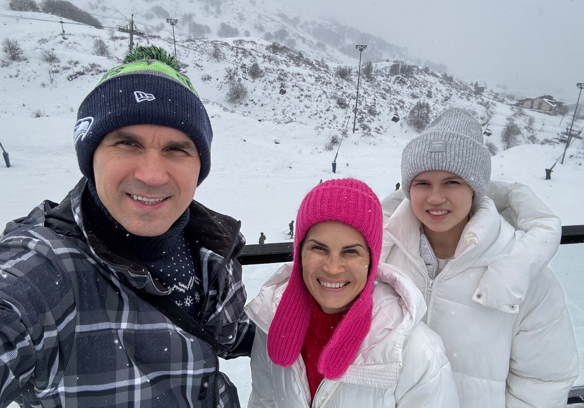 Это мы, когда в первый день добрались в Гудаури