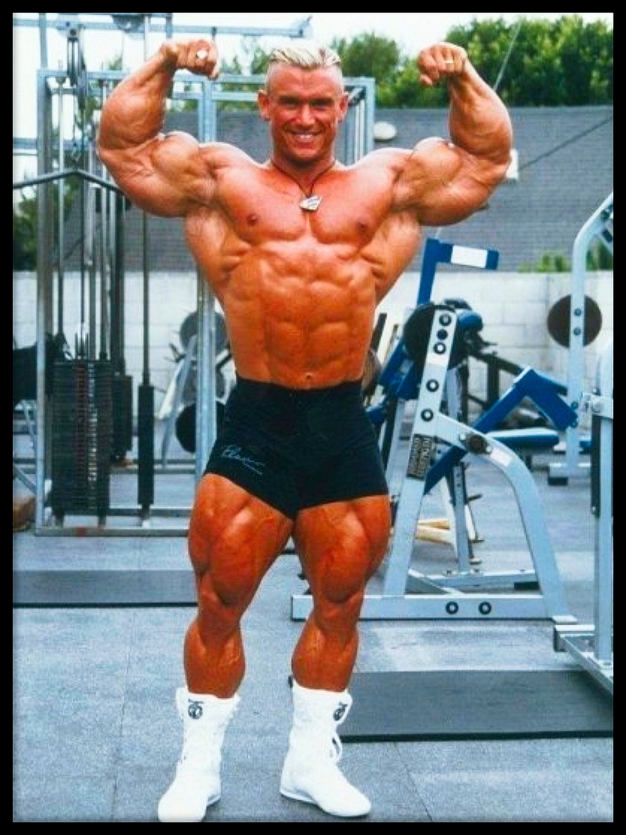 Ли Прист. Источник: www.ambal.ru