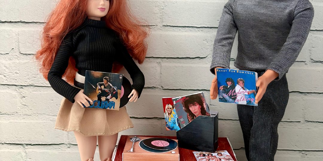 Куклы в советском интерьере. Собираем мебель сами.