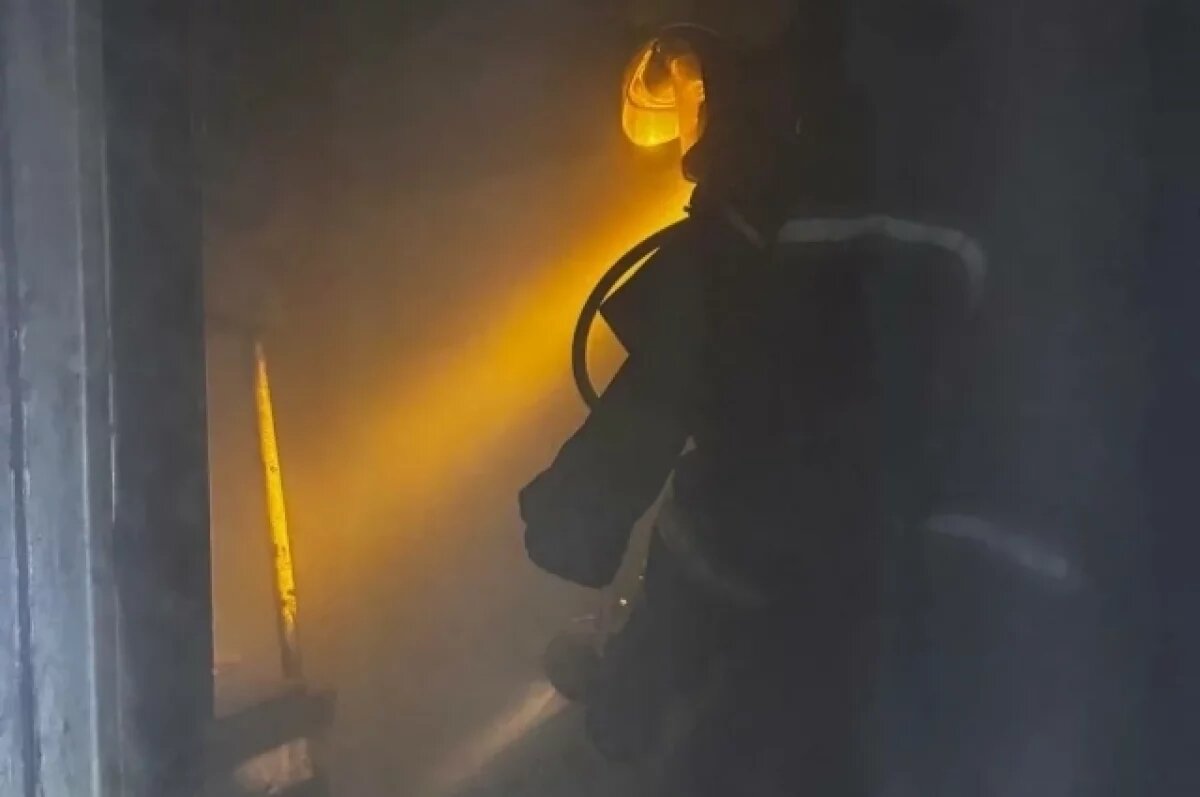    В Гусеве при пожаре в нежилом здании обнаружен погибший мужчина