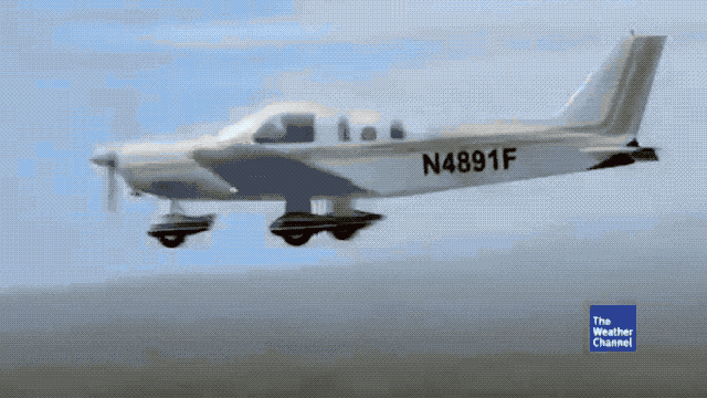 Анимация столкновения. Судя по отчёту Национального совета по безопасности на транспорте, она довольно точно воспроизводит события.