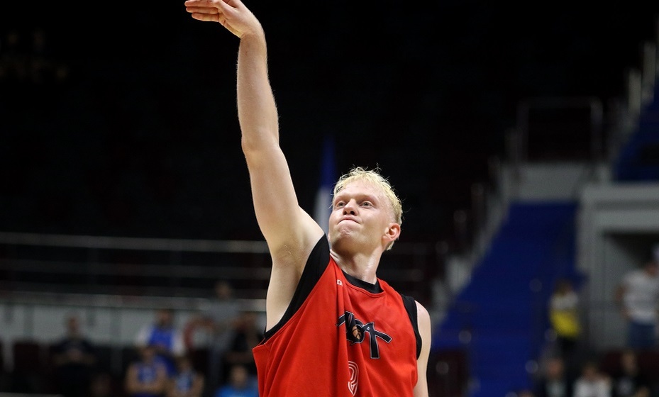    В РФБ поблагодарили МИД РФ за помощь в освобождении баскетболиста Касаткина. Фото: Global Look Press