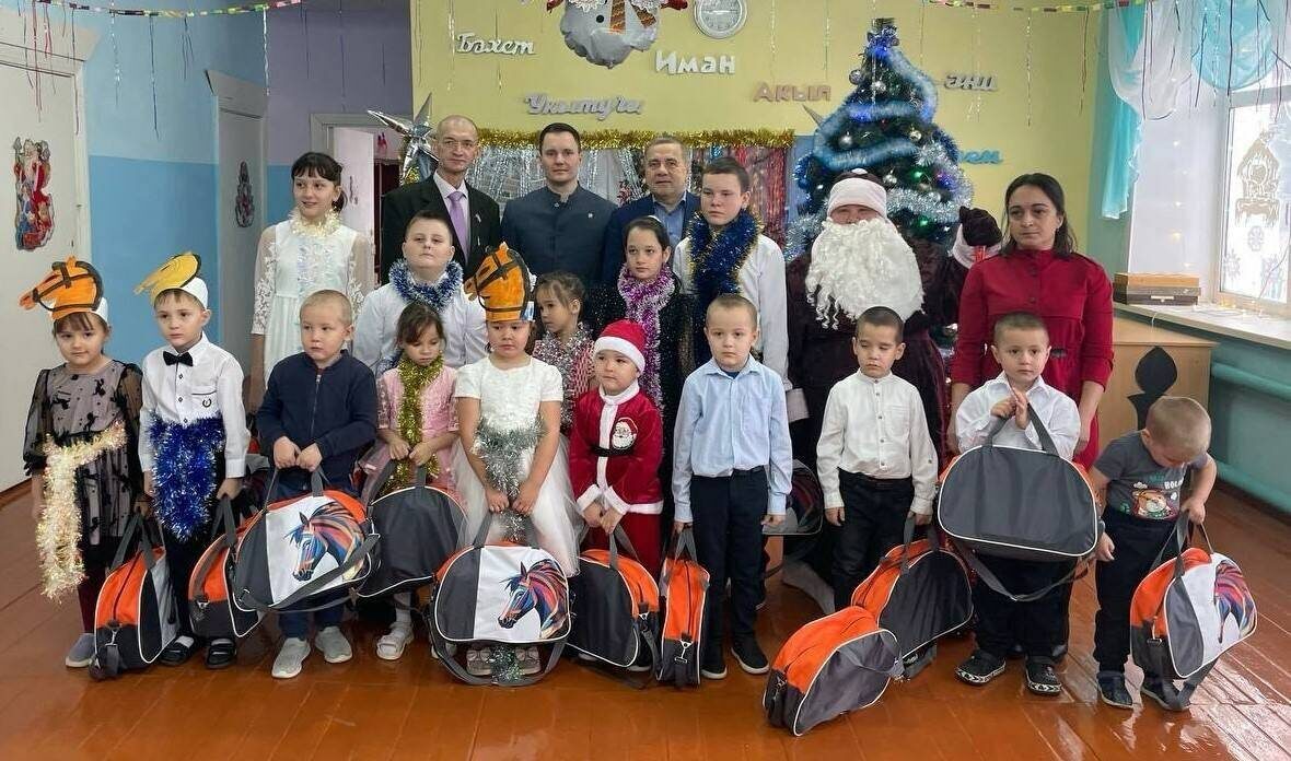 Фото: пресс-служба Госсовета РТ