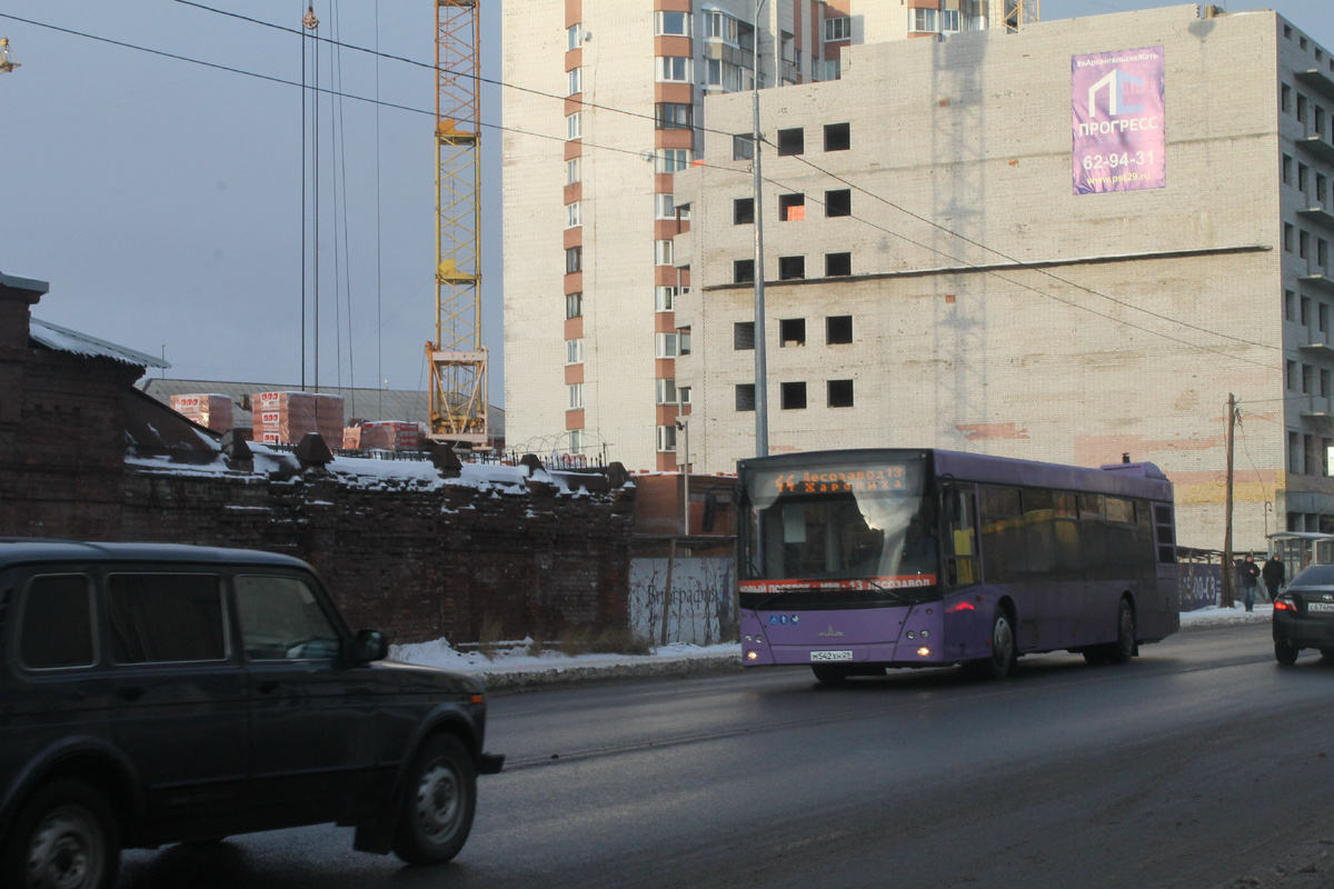 4 ноября 2019 г., Троицкий просп., автобус МАЗ-203.069, маршрут № 44