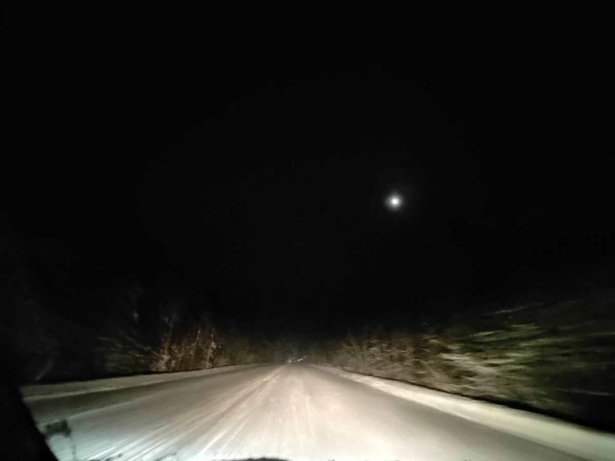 Вот таким видом я Наслаждался 3 часа, пока мои девочки спали на заднем сиденье