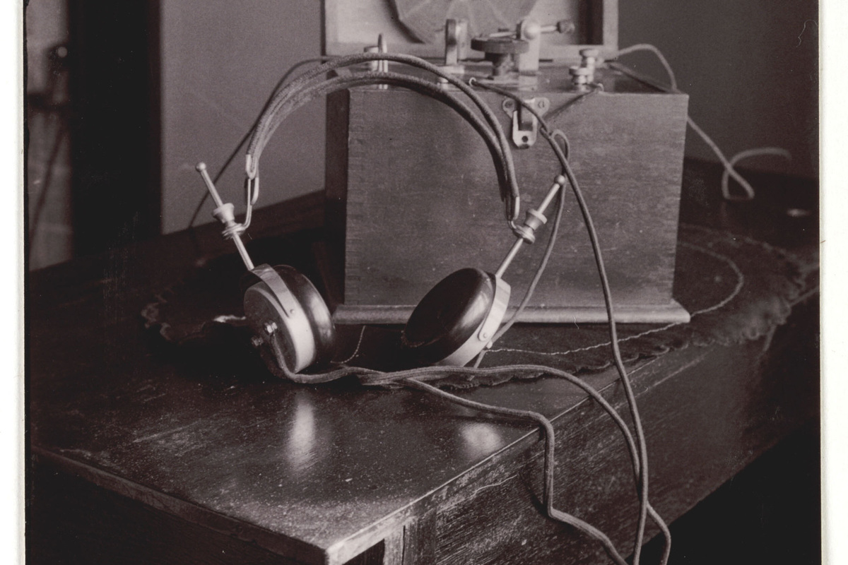     На одной волне — 14 подкастов для полезных длинных выходных