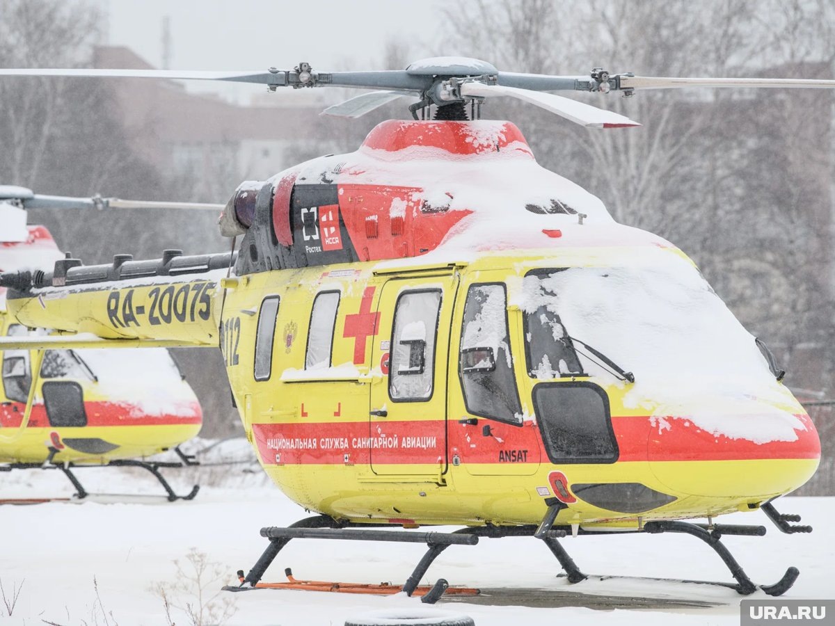     В новогодние каникулы врачи санитарной авиации работают в усиленном режиме