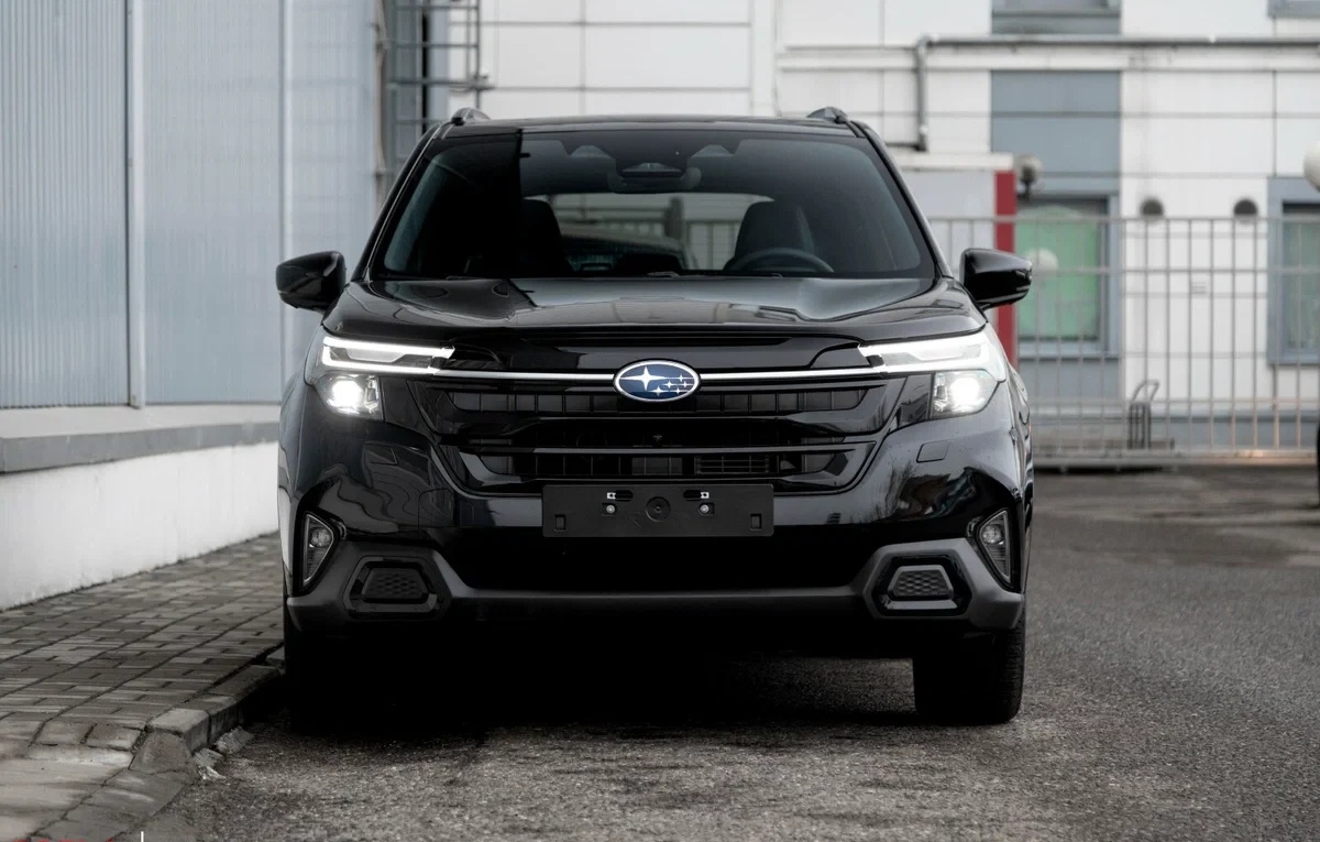 Новый Subaru Forester 2026, передняя часть,  Источник - Рольф Алтуфьево