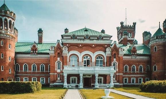 Фотография взята с сайта https://zamoksheremeteva.com/ru/about/history/