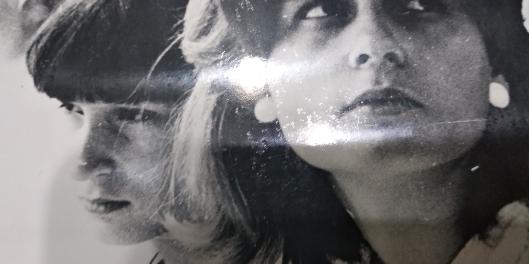 Ну почему горе нельзя разделить, как шоколадку?