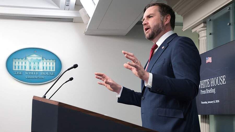    Фото: REUTERS/Kevin Lamarque