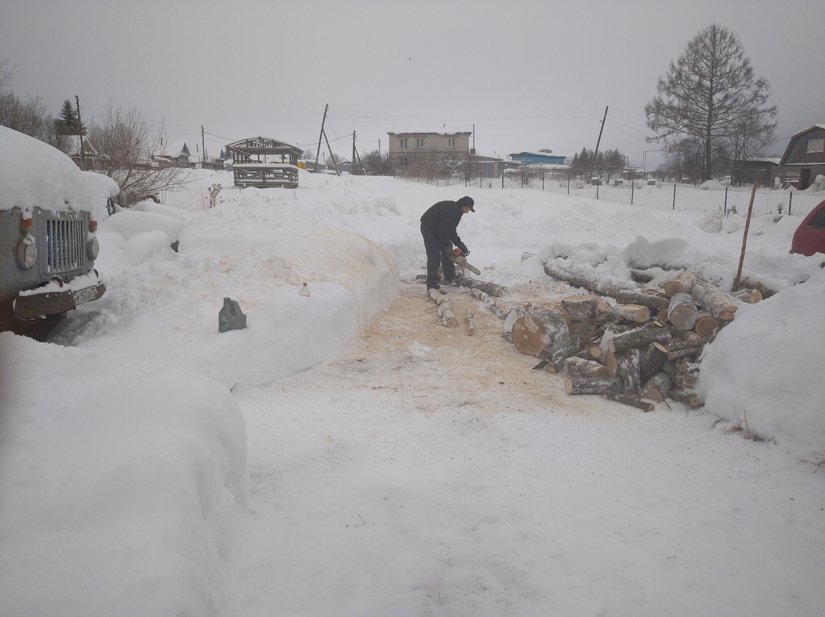 Кому дрова, а кому материал