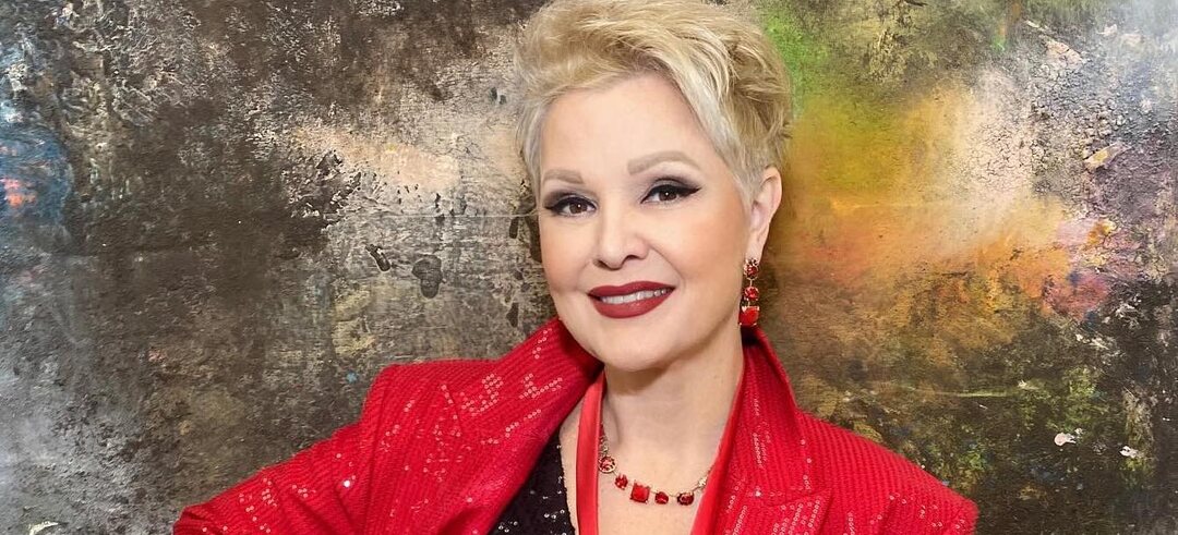 Как выглядит снаружи и внутри загородный дом Маргариты Суханкиной