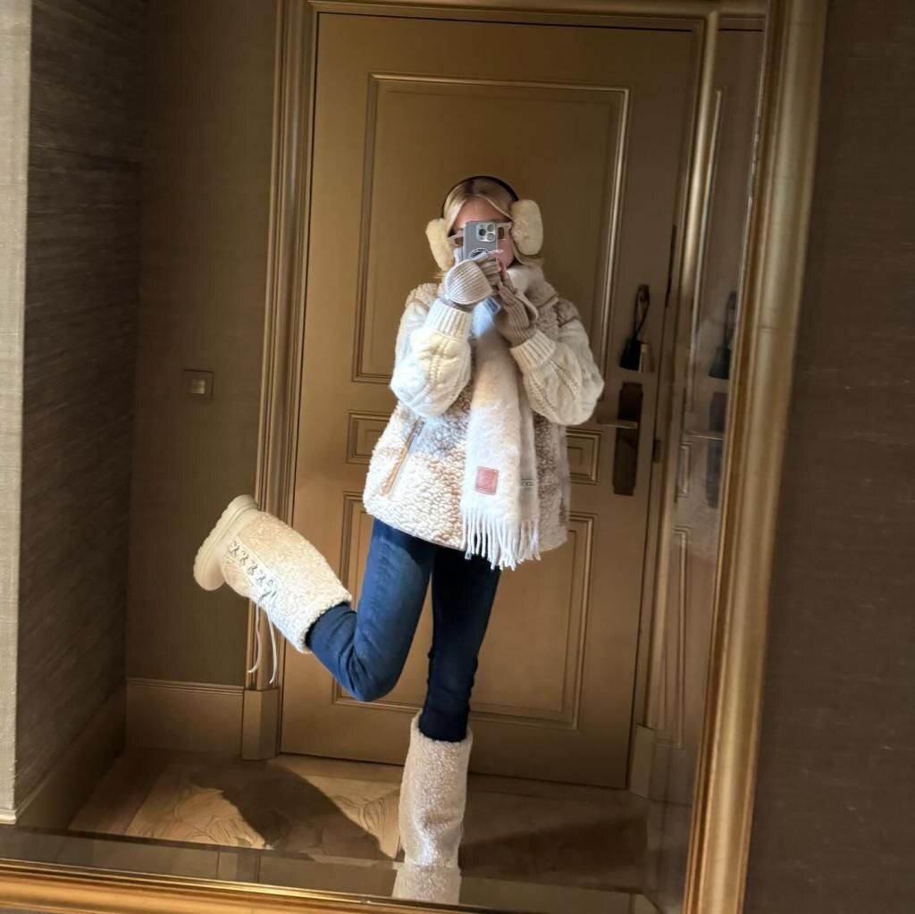    Источник: sydney_sweeney/Социальные сети | Сидни Суини опубликовала свой первый пост об American Eagle после того, как скандальная рекламная кампания бренда «У Сидни отличные джинсы» вызвала волну критики в июле 2025 года.