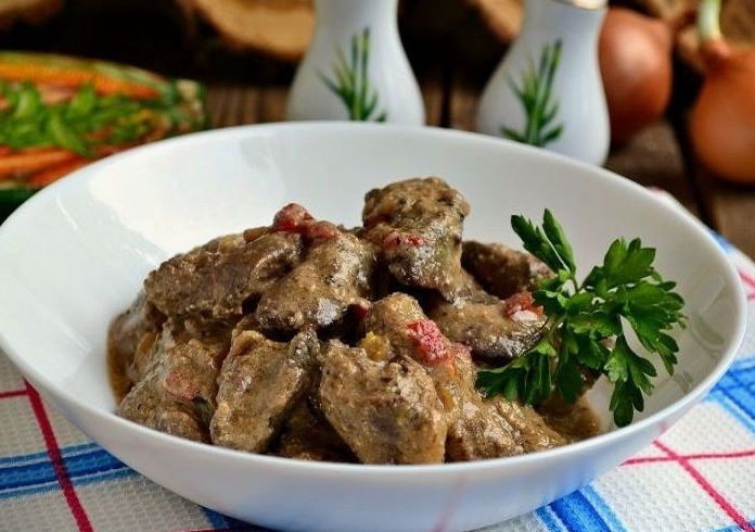 Печень куриная в кефирно-горчичном соусе