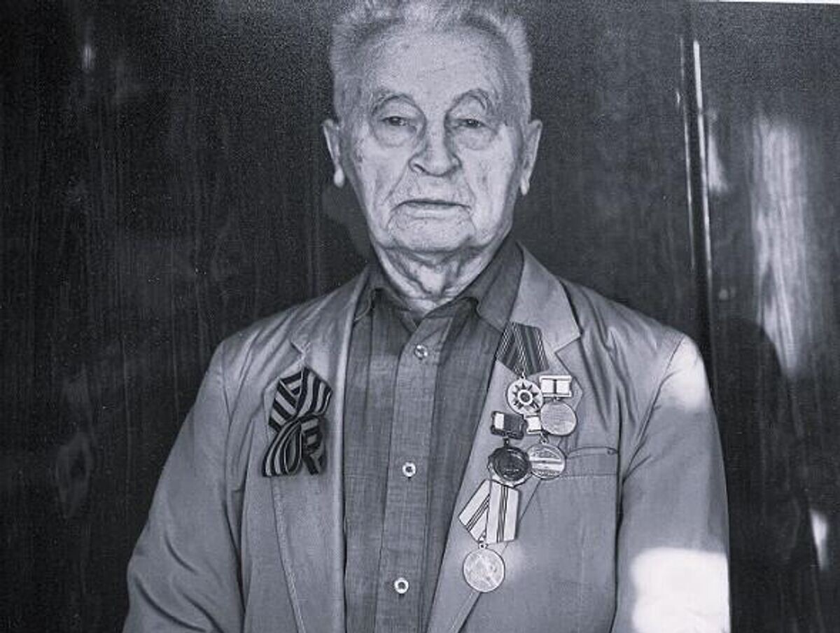    Советский фигурист Валентин Захаров | © Фото : Сайт Федерации фигурного катания на коньках России