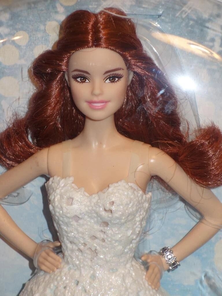 Barbie™ 2016 Holiday Doll - Aqua Gown, фото с ebay