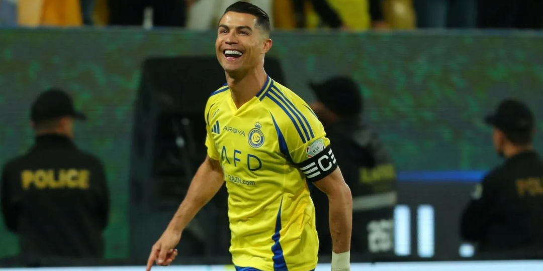 Чем живет Криштиану Роналду? Где играет, сколько зарабатывает и что планирует дальше? Когда завершит карьеру?