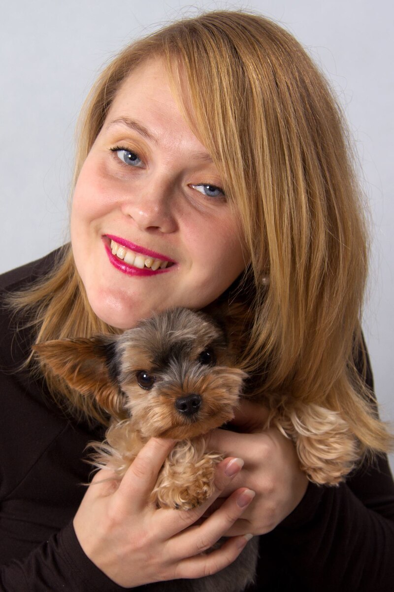 пришлось покопаться в архиве, чтобы найти фото с собачкой, аж 13летней давности.