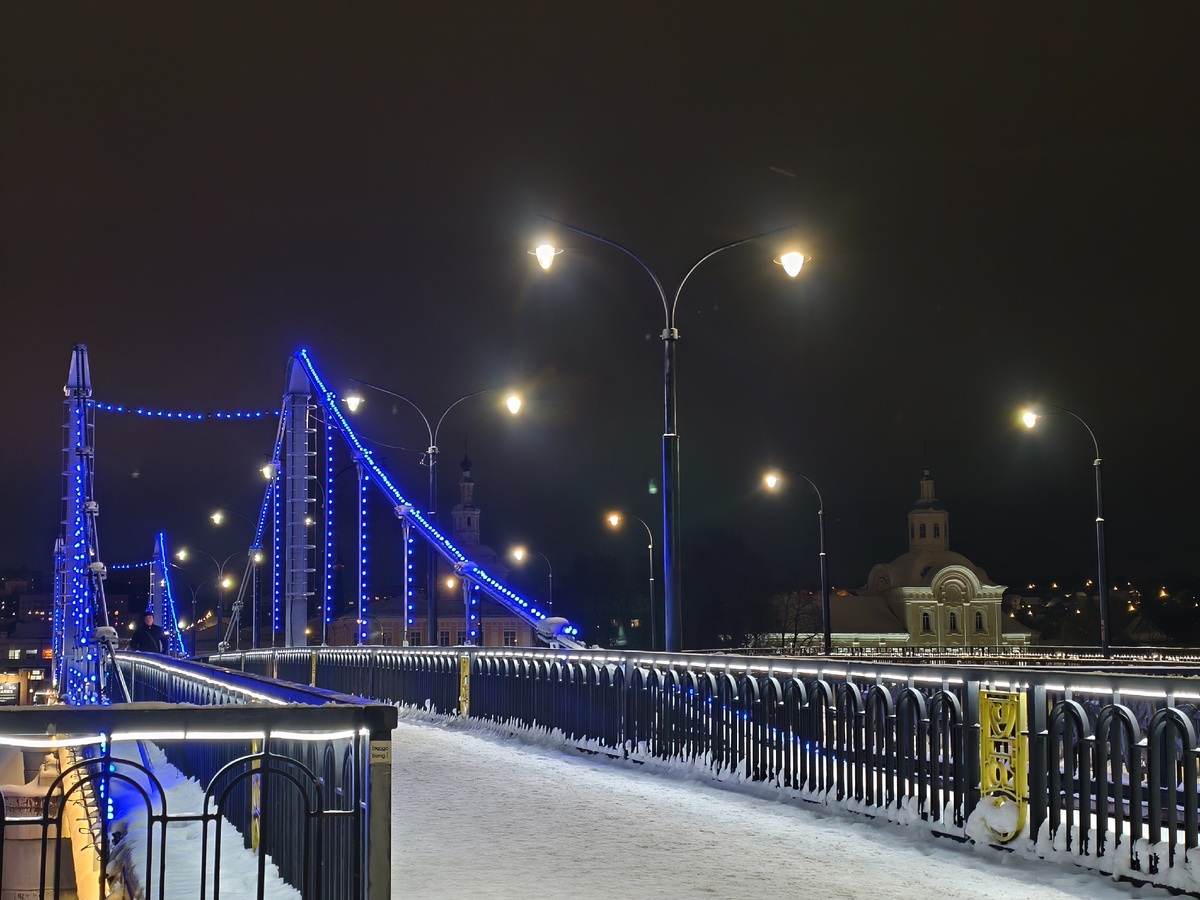 Вечерний город 