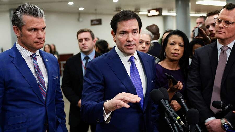    Фото: REUTERS/Evelyn Hockstein