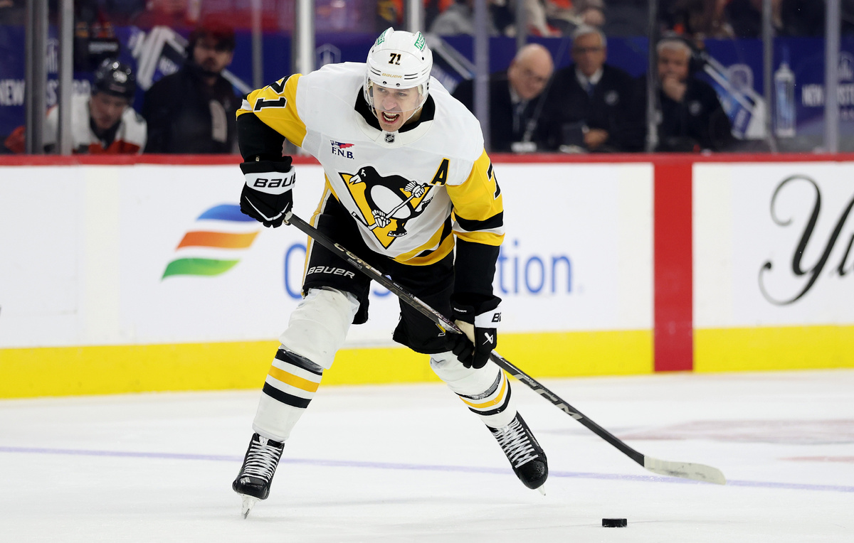    Евгений Малкин   Emilee Chinn/Getty Images