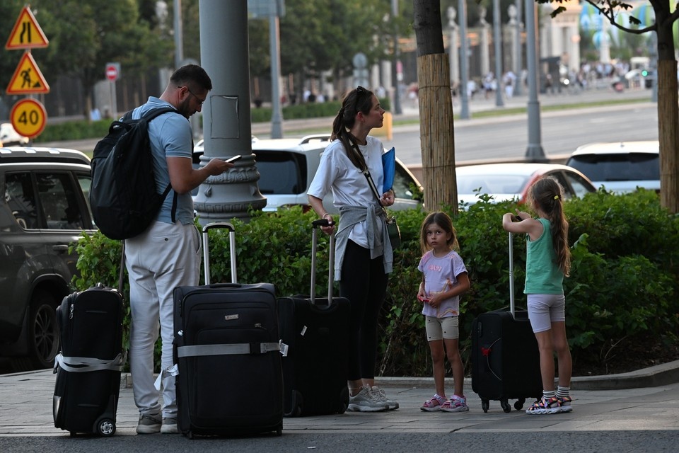    Тарбаев: РФ работает с Замбией, Зимбабве, Мозамбиком и Эсватини над отменой виз Евгения ГУСЕВА