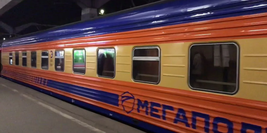 Выписываю штрафы маршруту "Мегаполиса" - за одну единственную техническую остановку (-2) балла + "шаттлы" от псевдо интеллекта