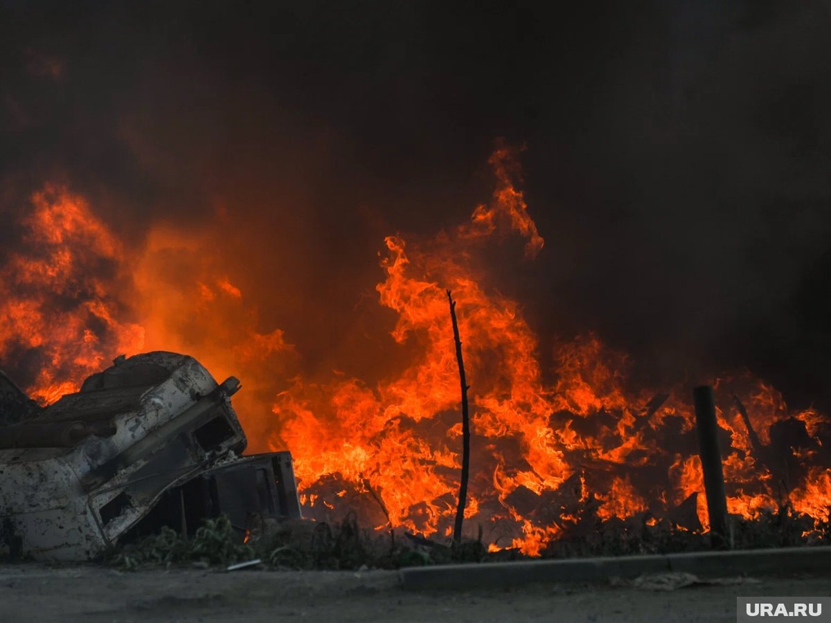     В Иране протестующие подожгли здание Корпуса стражей исламской революции (фото из архива)