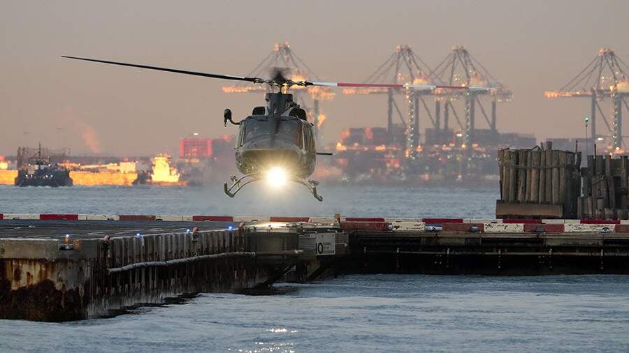    Фото: REUTERS/Adam Gray