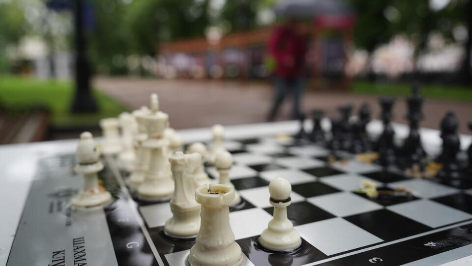     Пять стран хотят оспорить решение FIDE о допуске российских шахматистов ИЗВЕСТИЯ/Эдуард Корниенко