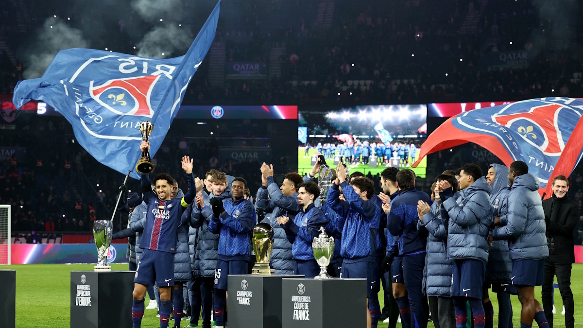    Луис Энрике выиграл 10-й трофей с ПСЖ, победив "Марсель" в Суперкубке. Фото: REUTERS
