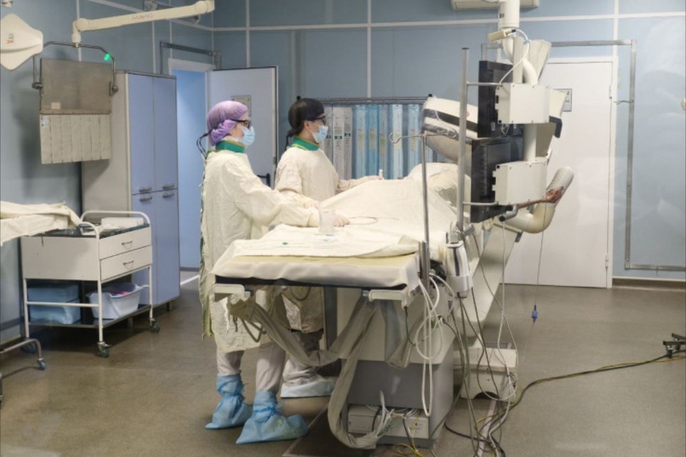    Мужчине провели операцию за 8 минут. Фото: Пресс-служба минздрава Новосибирской области