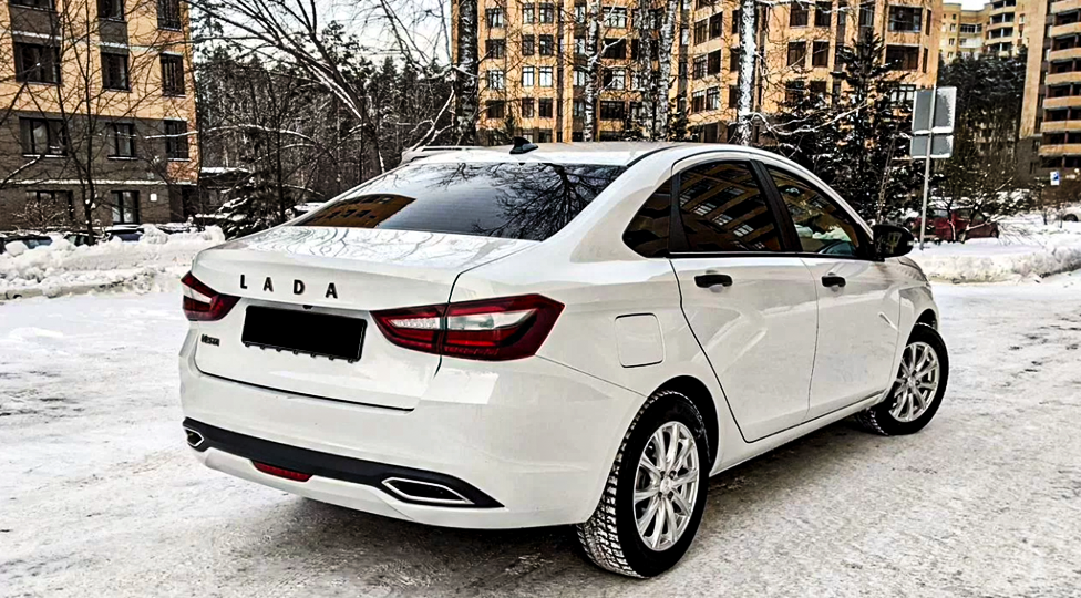 Приехал на ТО-1 на Lada Vesta NG. Масло Лукойл, фильтр Ливны, а счет выставили на 17 тысяч. За что такие деньги