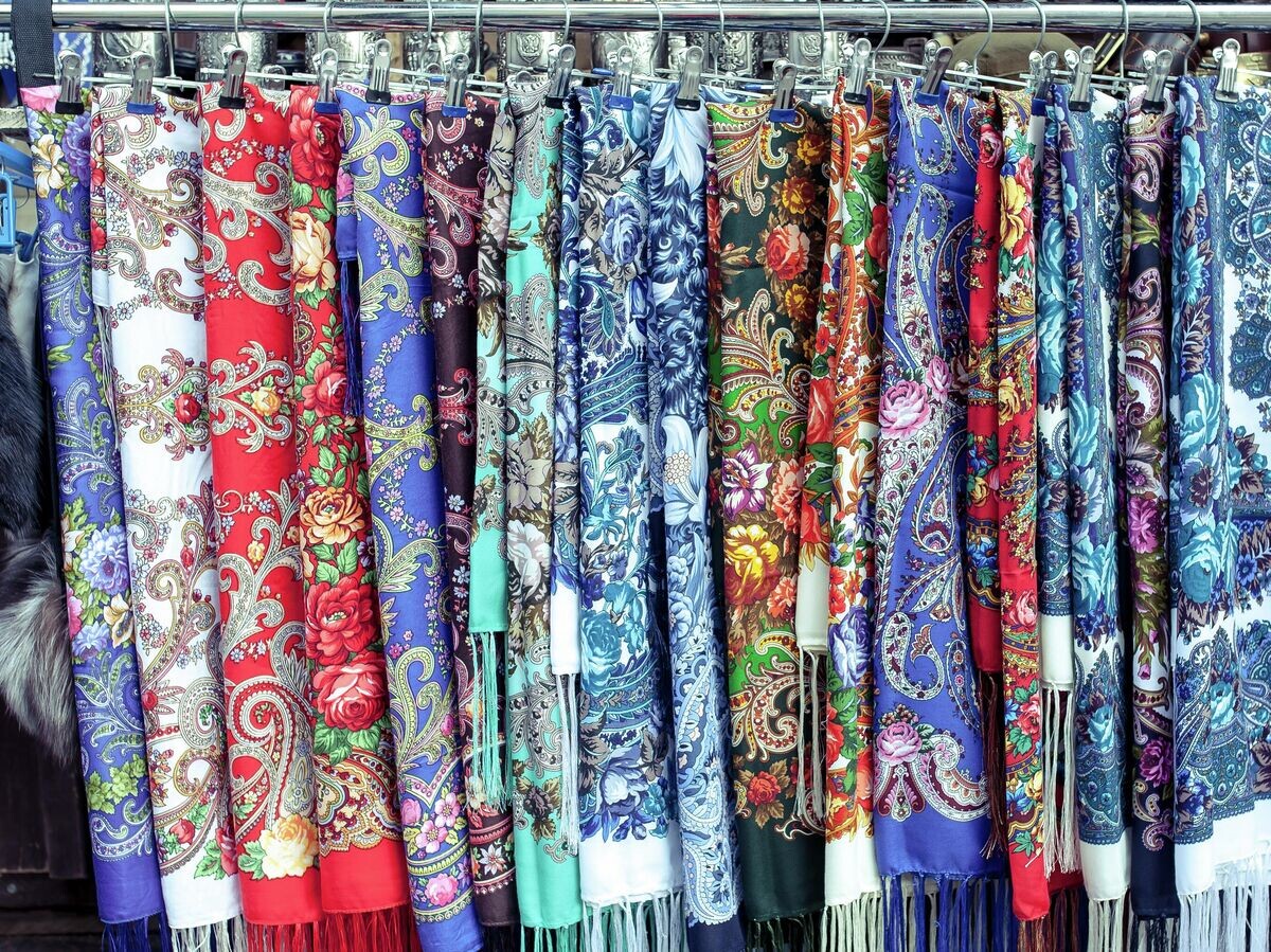    Павловопосадский платок | © Getty Images / AV-photo