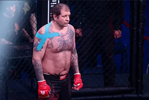 АЕ в Поп-ММА