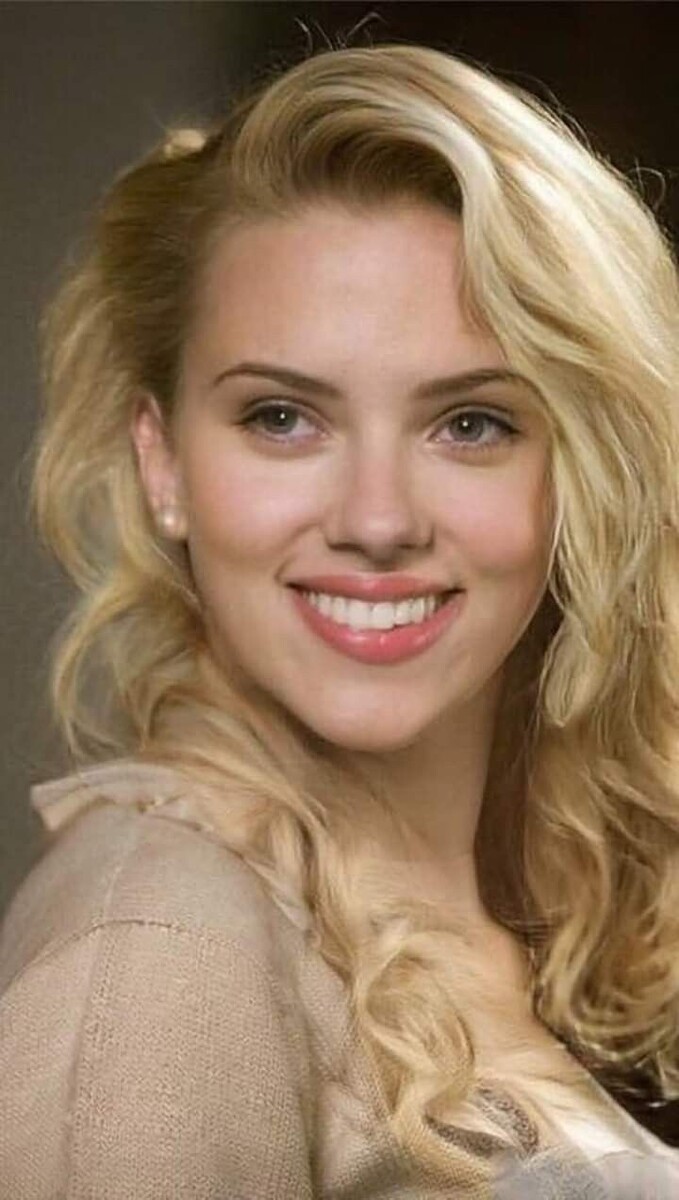 Скарлет Йоханссон: знаменитая американская актриса. Фото из Яндекс картинки