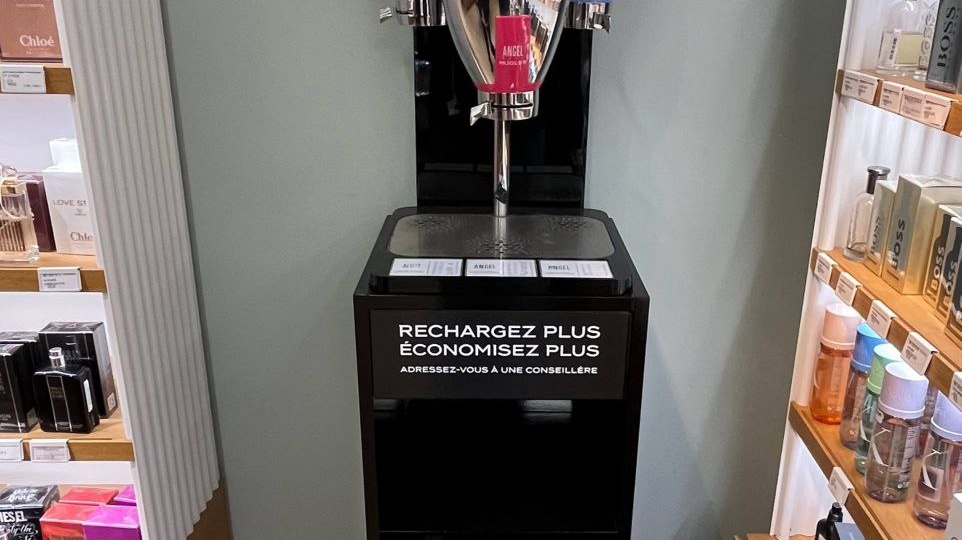 Ноль отходов при продаже парфюмерии :)