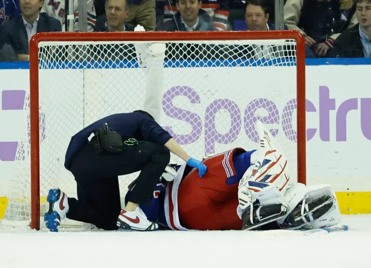     The Athletic о травме Шестёркина: серьёзнейший удар для «Рейнджерс» — клуб может искать варианты подстраховки