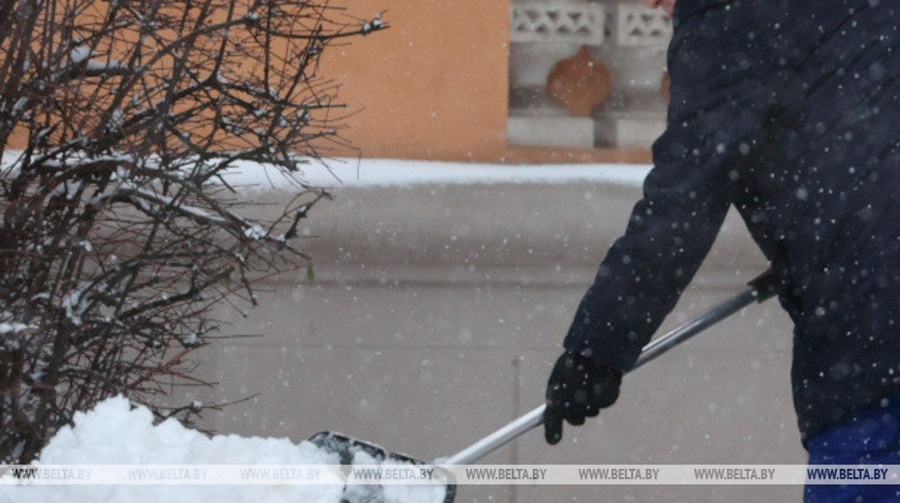     Снежная битва в Минской области: трудятся более 900 коммунальщиков