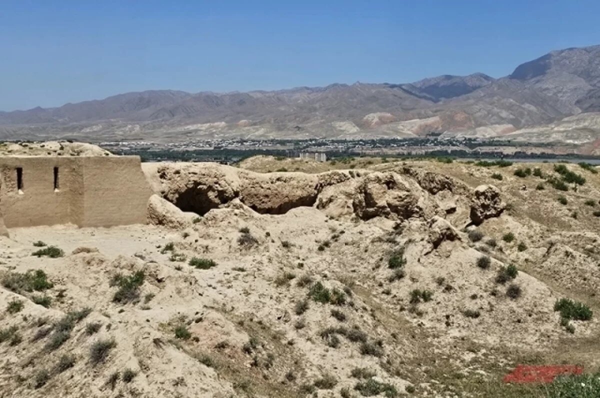    Геолог Бернс сообщил об аномальных подземных толчках в Таджикистане